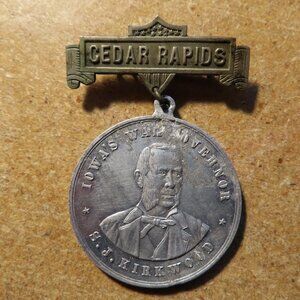 GAR 1896 MEDAL / PIN - CEDAR RAPIDS IOWA 22ND ANNUAL ENCAMPMENT - S J KIRKWOOD